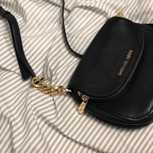 Auth Michael Kors crossbody bag
